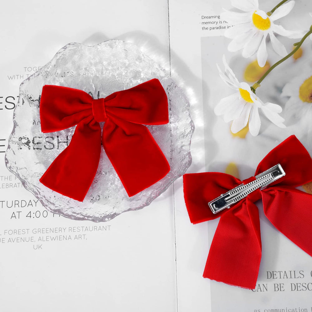 Dúo de lazos rojos Aileam para completar outfits.