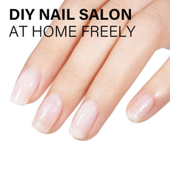 Aplicación rápida con esmalte gel AILLSA Milky White para un color uniforme.