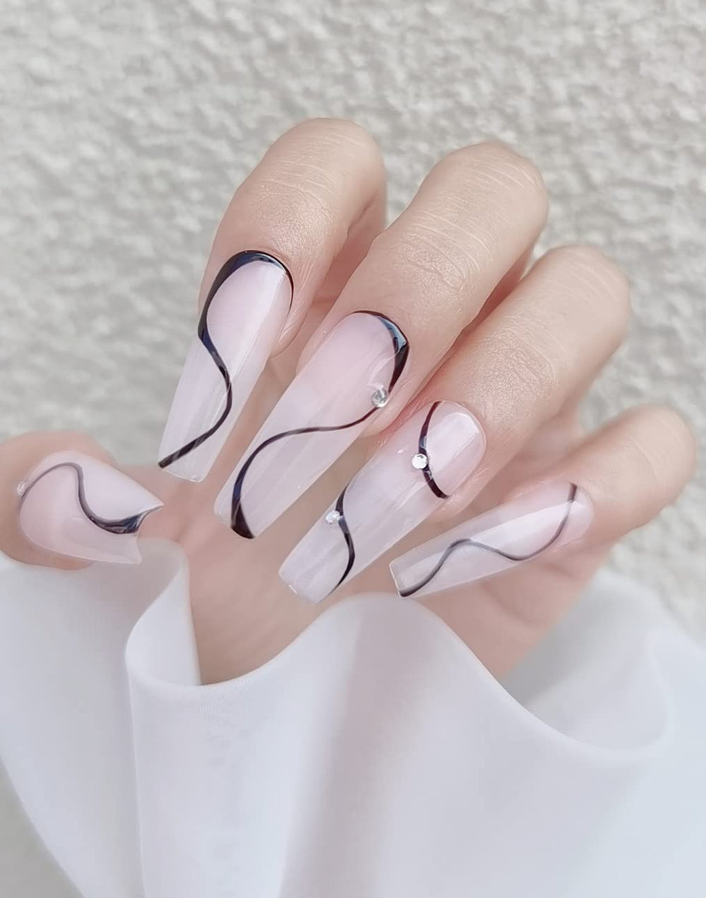 AIMEILI Rose Nude 022: duración con capa superior sellante