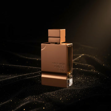 Al Haramain Amber Oud Gold Edition detalle dorado que añade toque premium.