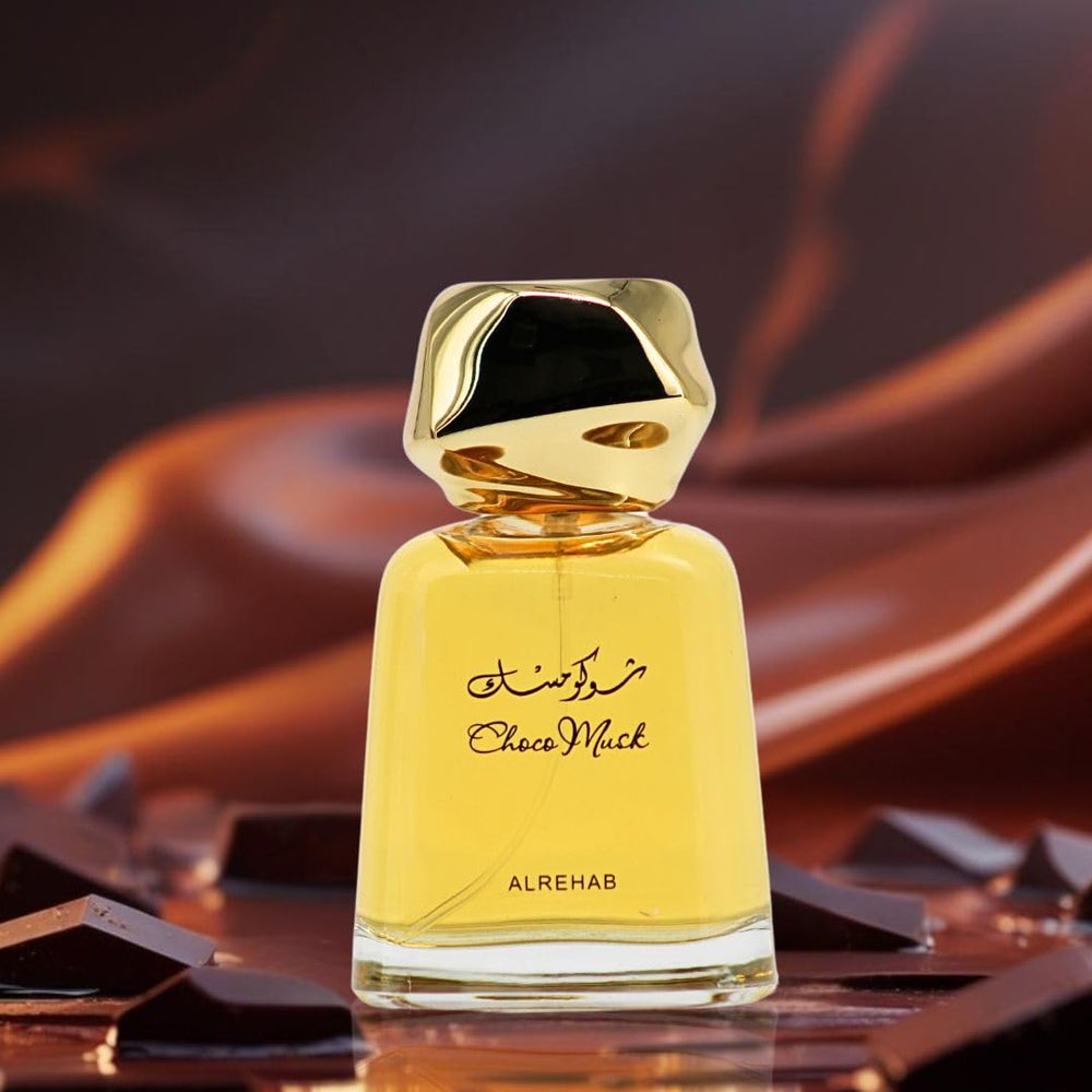 Al-Rehab Choco Musk primer plano de la botella diseño minimalista