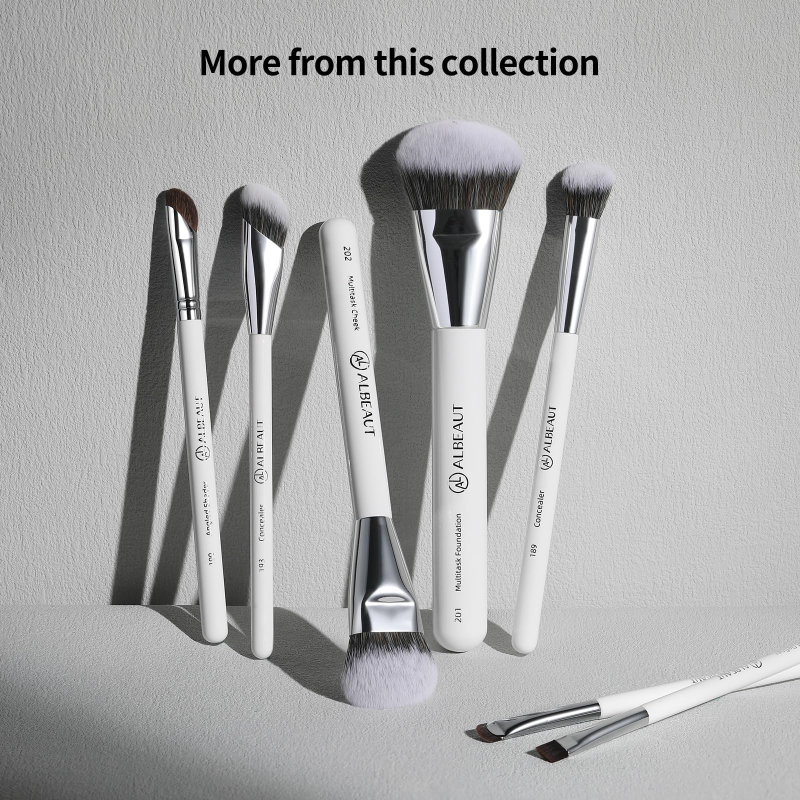 Kit de maquillaje con herramientas Albeaut para ojos y cejas.