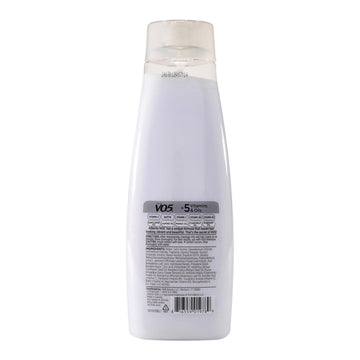 Cabello con brillo y suavidad tras usar Blooming Freesia.