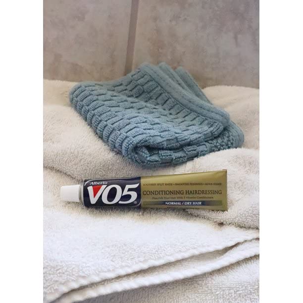 Hidratación suave para cabello seco gracias a VO5.