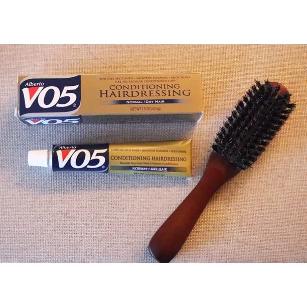 VO5 suaviza el frizz y mejora la manejabilidad.