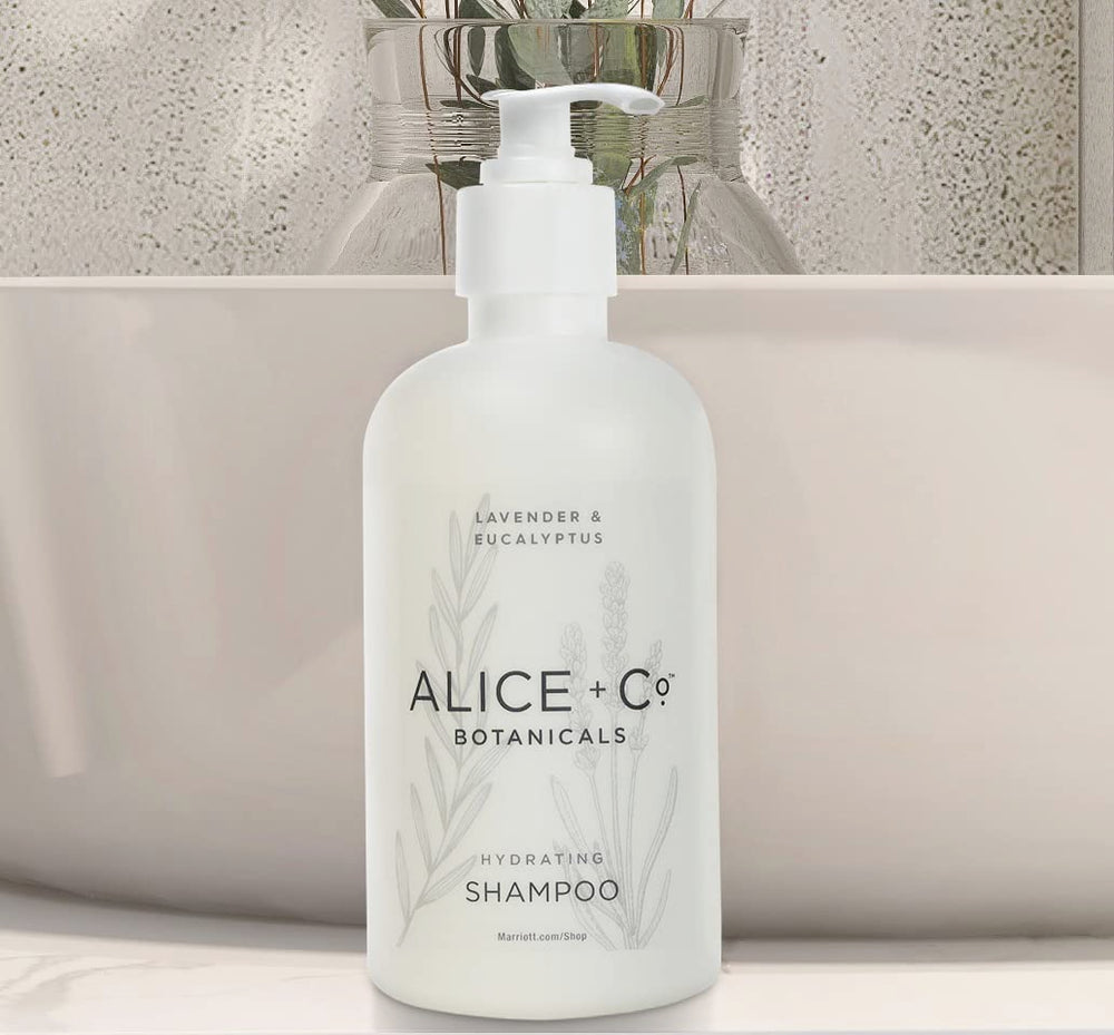 Amenidades de hotel de Alice + Co. en lavanda eucalipto para casa