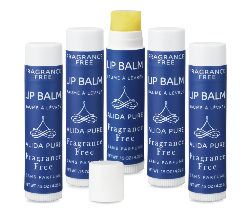 Bálsamo labial de ALIDA PURE sin fragancia con cinco tubos para cuidado diario.