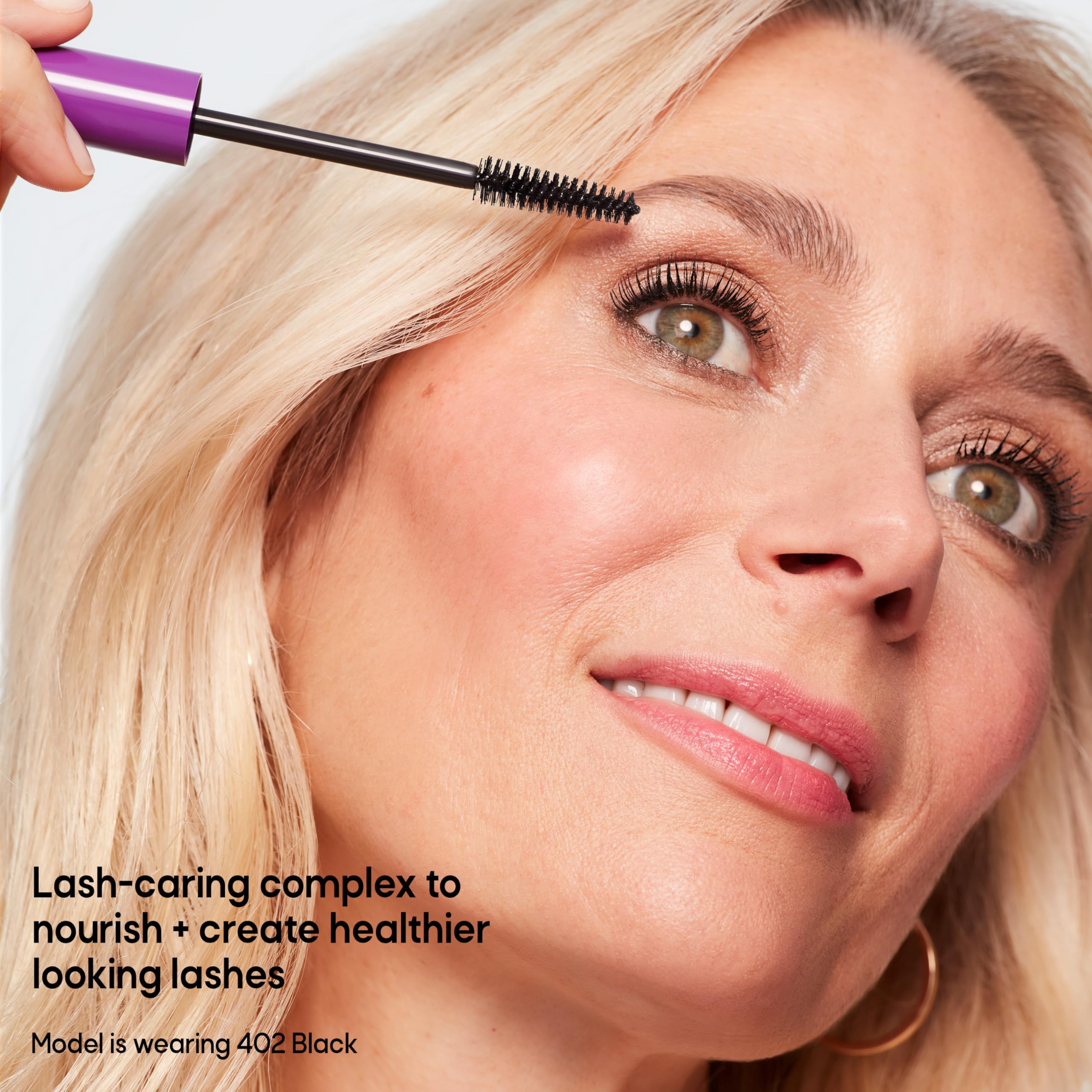 Almay Thickening & Tint Mascara, enfoque: fragancia ausente para uso diario.