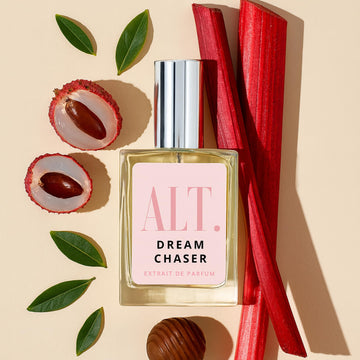 Dream Chaser de ALT. Fragrances, empaque elegante para colección o regalo.