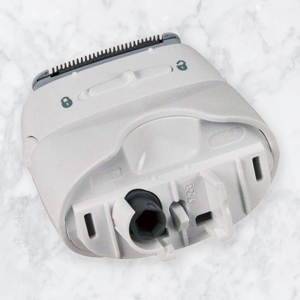 Braun replacement head adapts to knees and underarms for comfort