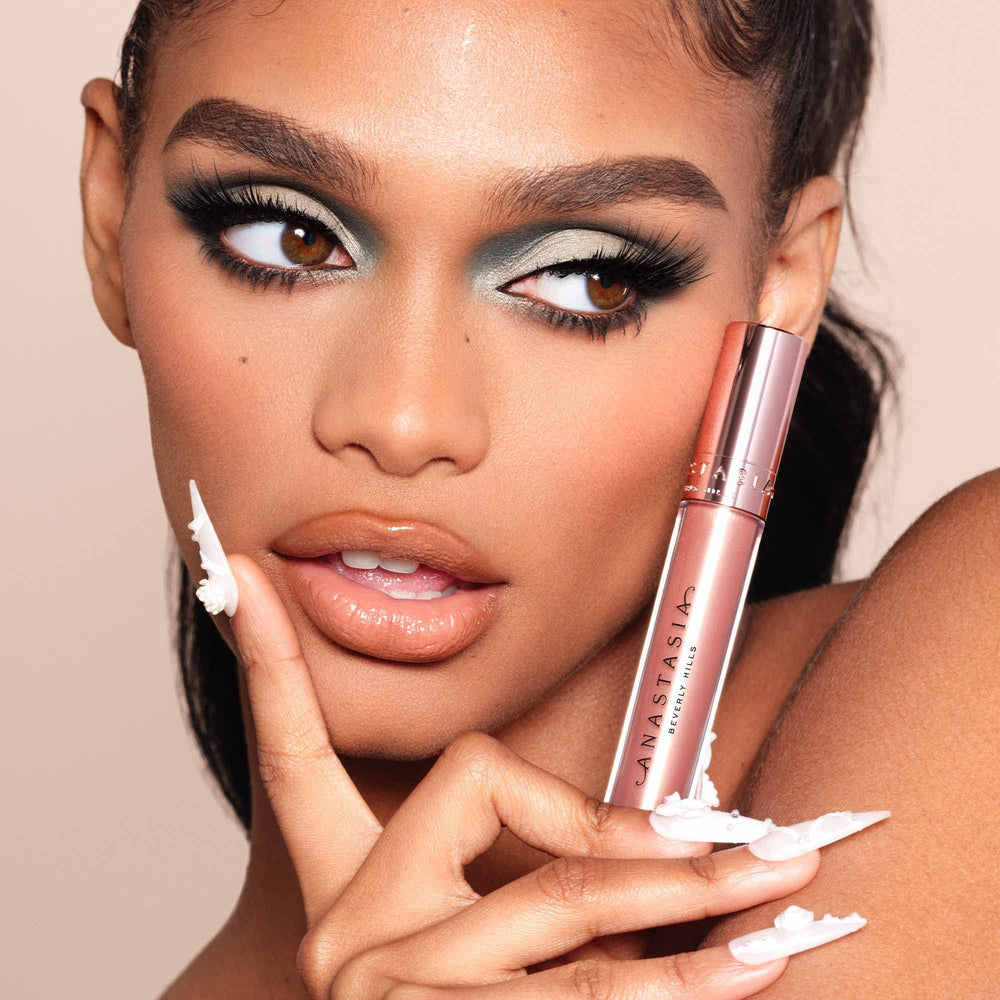 Anastasia Beverly Hills brillo-labios libre de parabenos y certificado de crueldad.