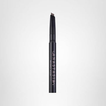 Anastasia Beverly Hills Deluxe Mini Brow Definer taupe, acabado natural para un look suave.
