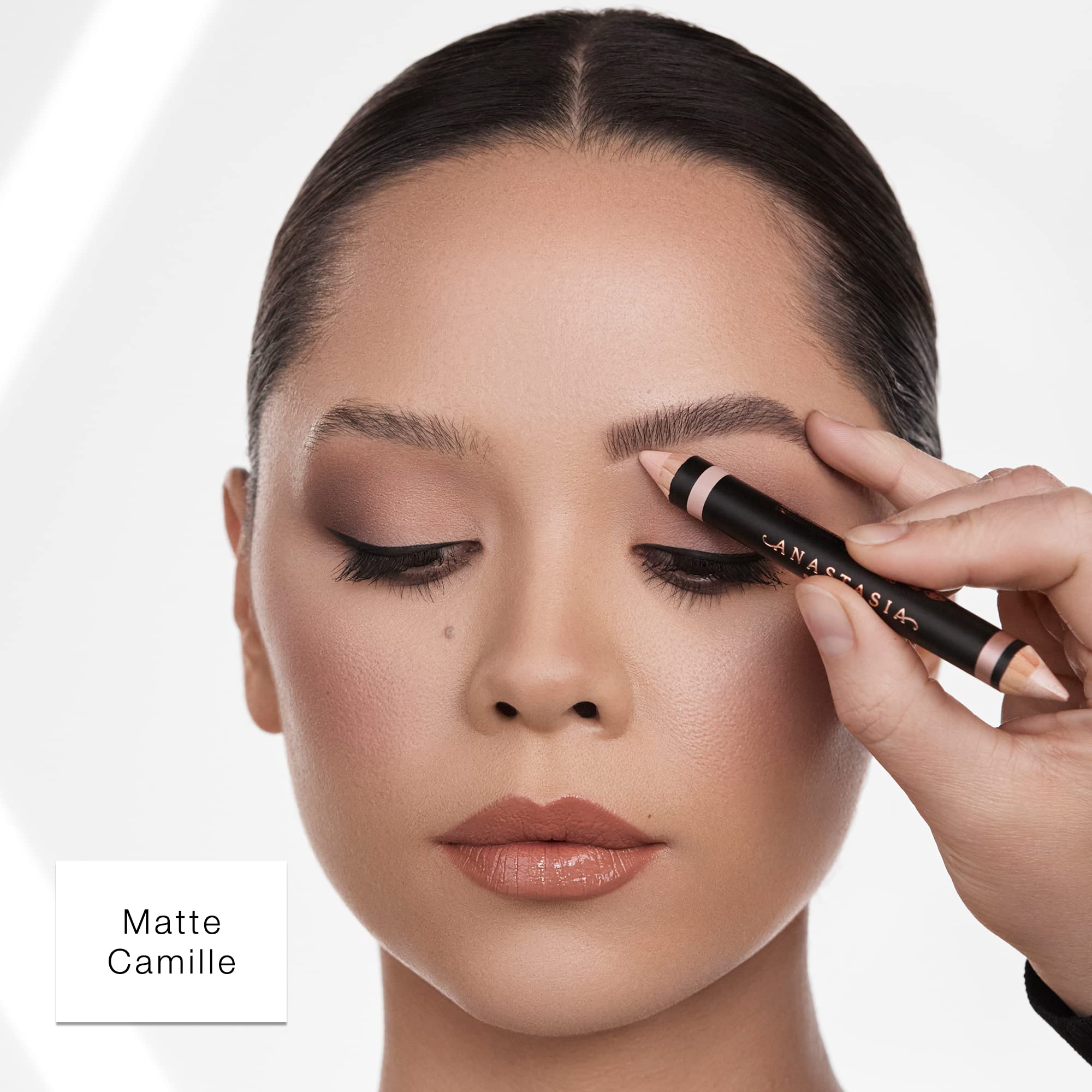 Anastasia Beverly Hills Lápiz dúo iluminador para cejas, definición precisa con doble punta.