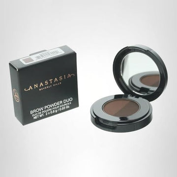 Anastasia Brow Powder Duo Chocolate ideal para mezclar tonos y ajustar la intensidad.