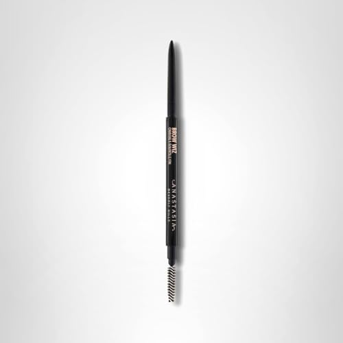 Anastasia Brow Wiz Ash Brown aplicación nocturna para cejas definidas.