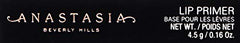 Textura ligera del primer de labios Anastasia para una hidratación suave.