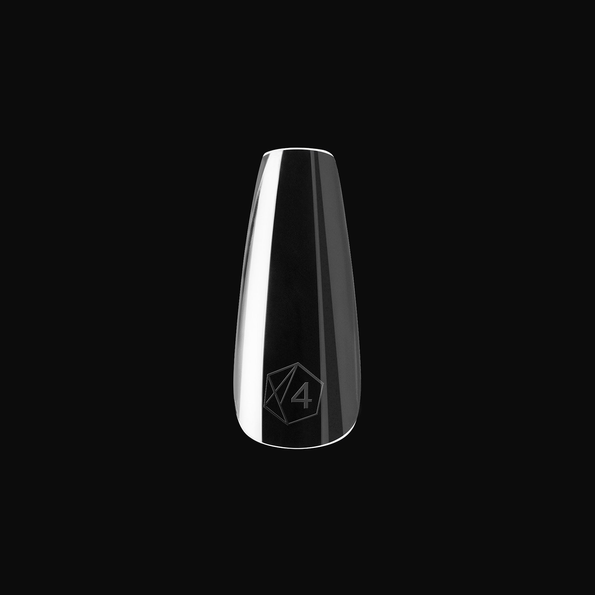 APRÉS Gel-X línea esculpida, curva pronunciada y apex alto.