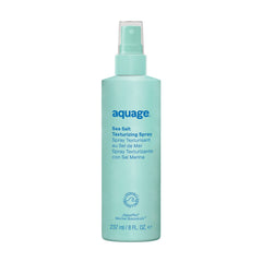 Aquage muestra la botella frontal, ideal para fijación y volumen.