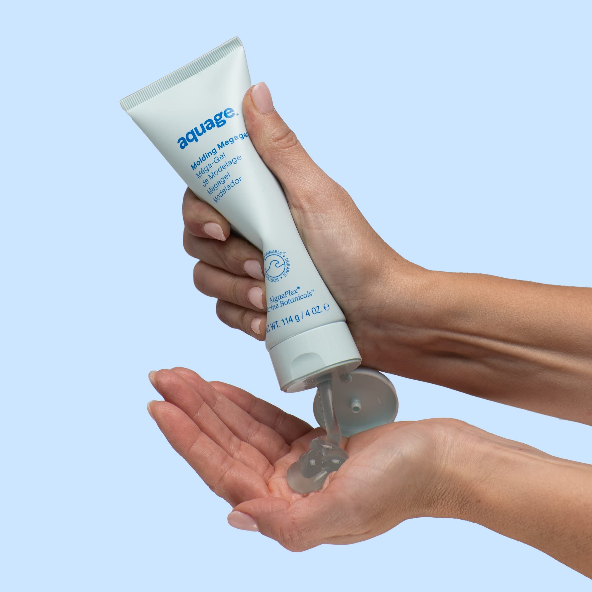 Aquage Molding Megagel funciona para todo tipo de cabello con control y estilo