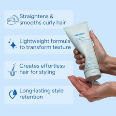 Aquage Ultragel, gel en palma, textura suave lista para aplicar.