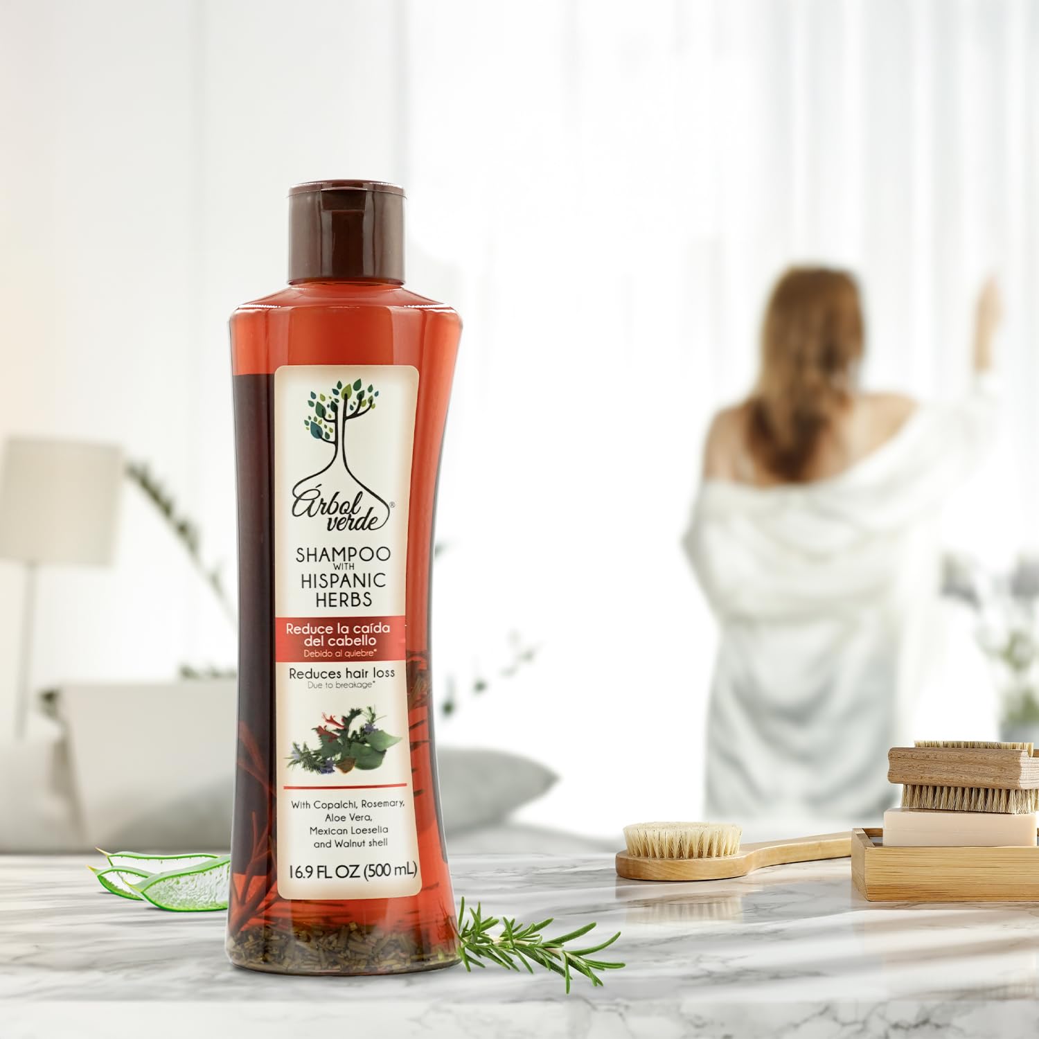 Árbol Verde Champú Uso Diario: cuidado diario para cabello saludable.