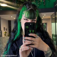 ARCTIC FOX Phantom Green, resultado verde profundo en pelo claro