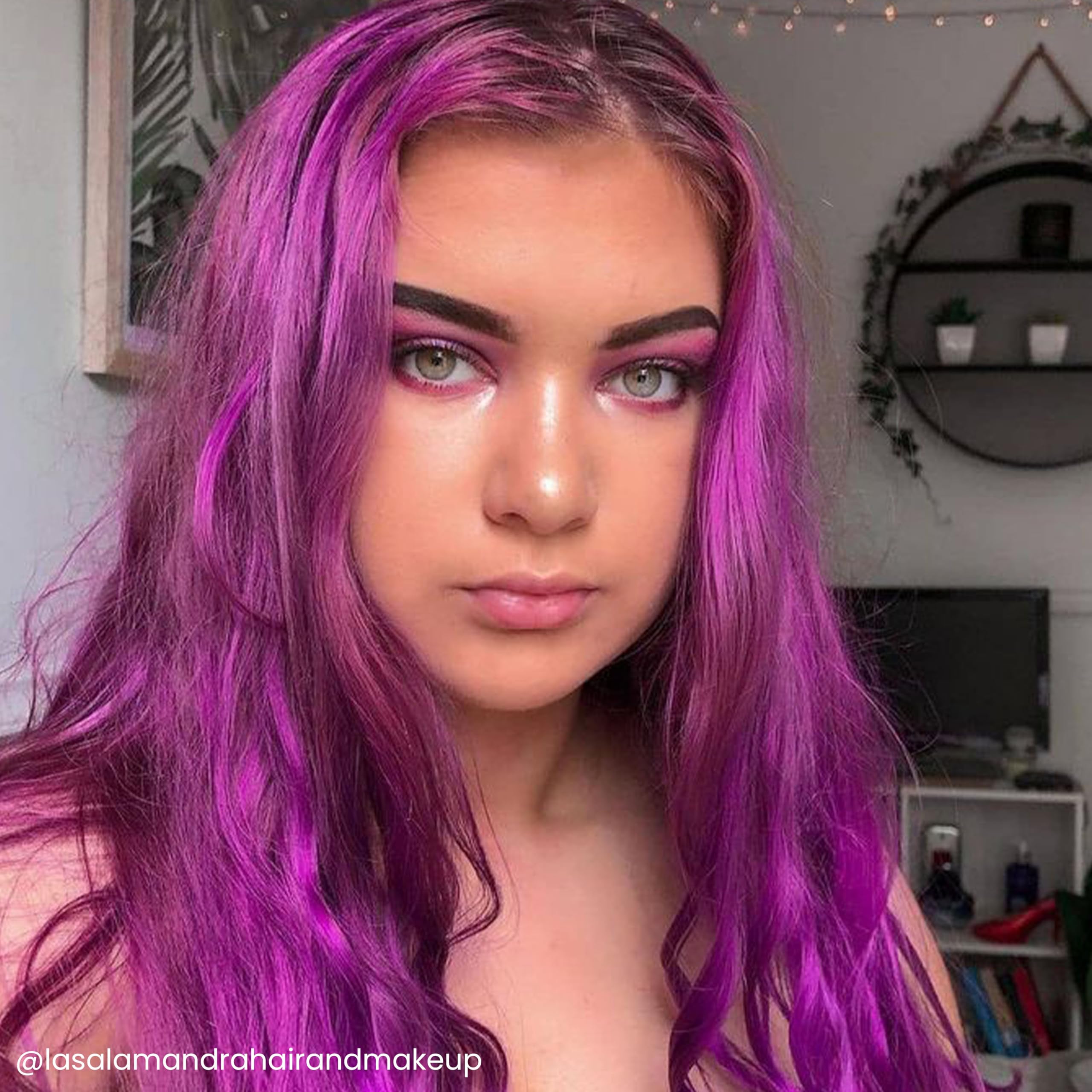 ARCTIC FOX Violet Dream: resultados ricos en púrpura que se ven definidos tras cada uso.
