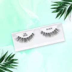 Pestañas Ardell Natural Lashes 120 Black con diseño crisscross suave.