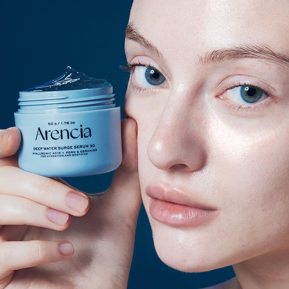 Arencia ritual nocturno: suero que mejora la experiencia de cuidado.