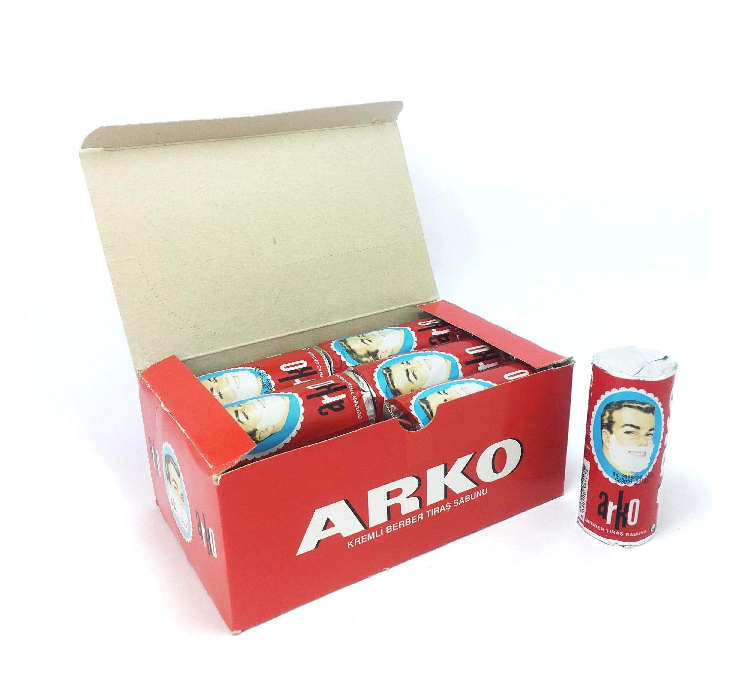 Arko Men barra crema-afeitar aplicación precisa en la piel.