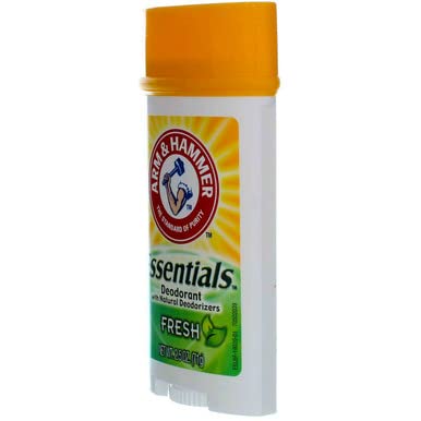 Aplicación suave Arm & Hammer Esenciales, textura cremosa para piel sensible.