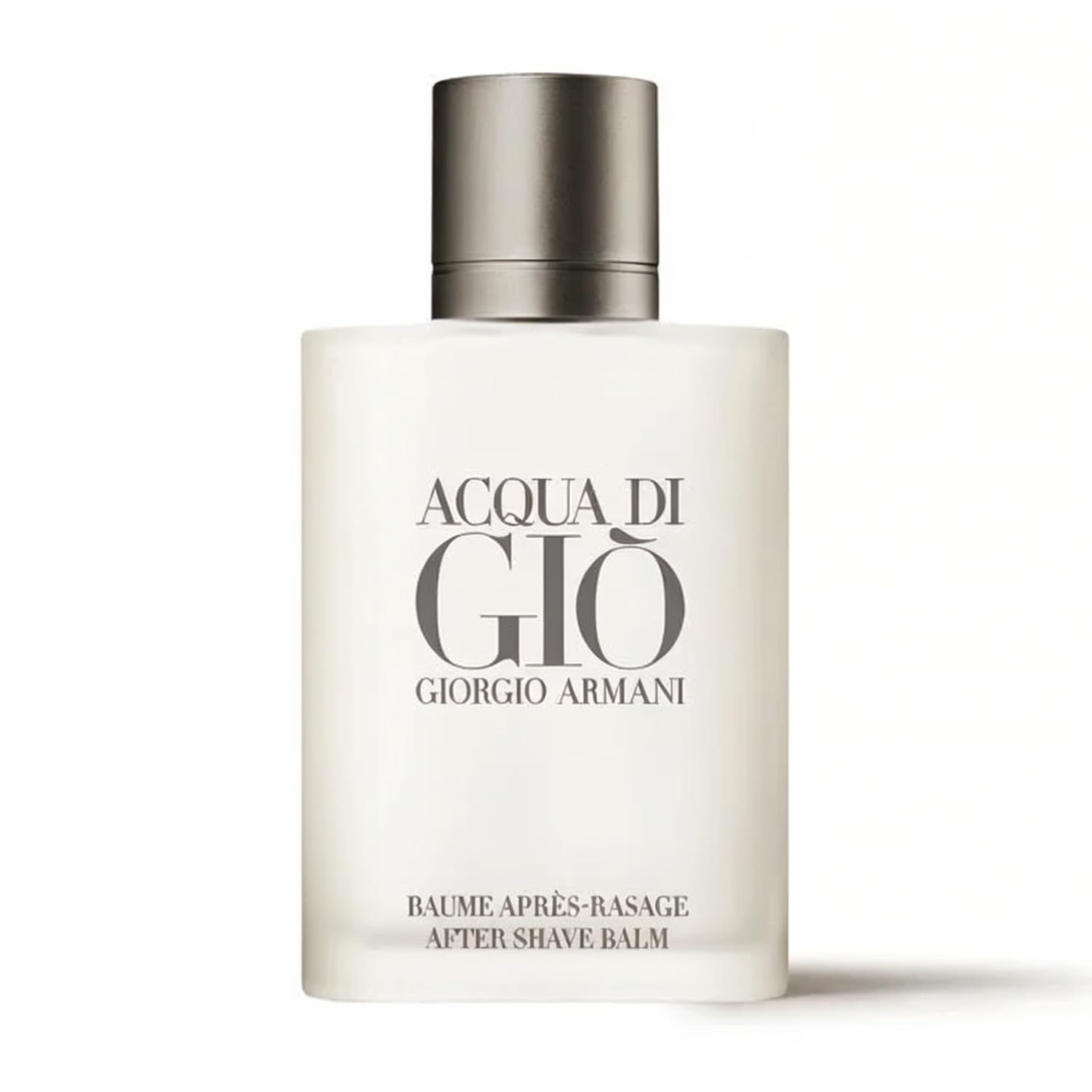Armani Beauty Acqua di Gio bálsamo post-afeitado: botella elegante para hidratación suave tras el afeitado.
