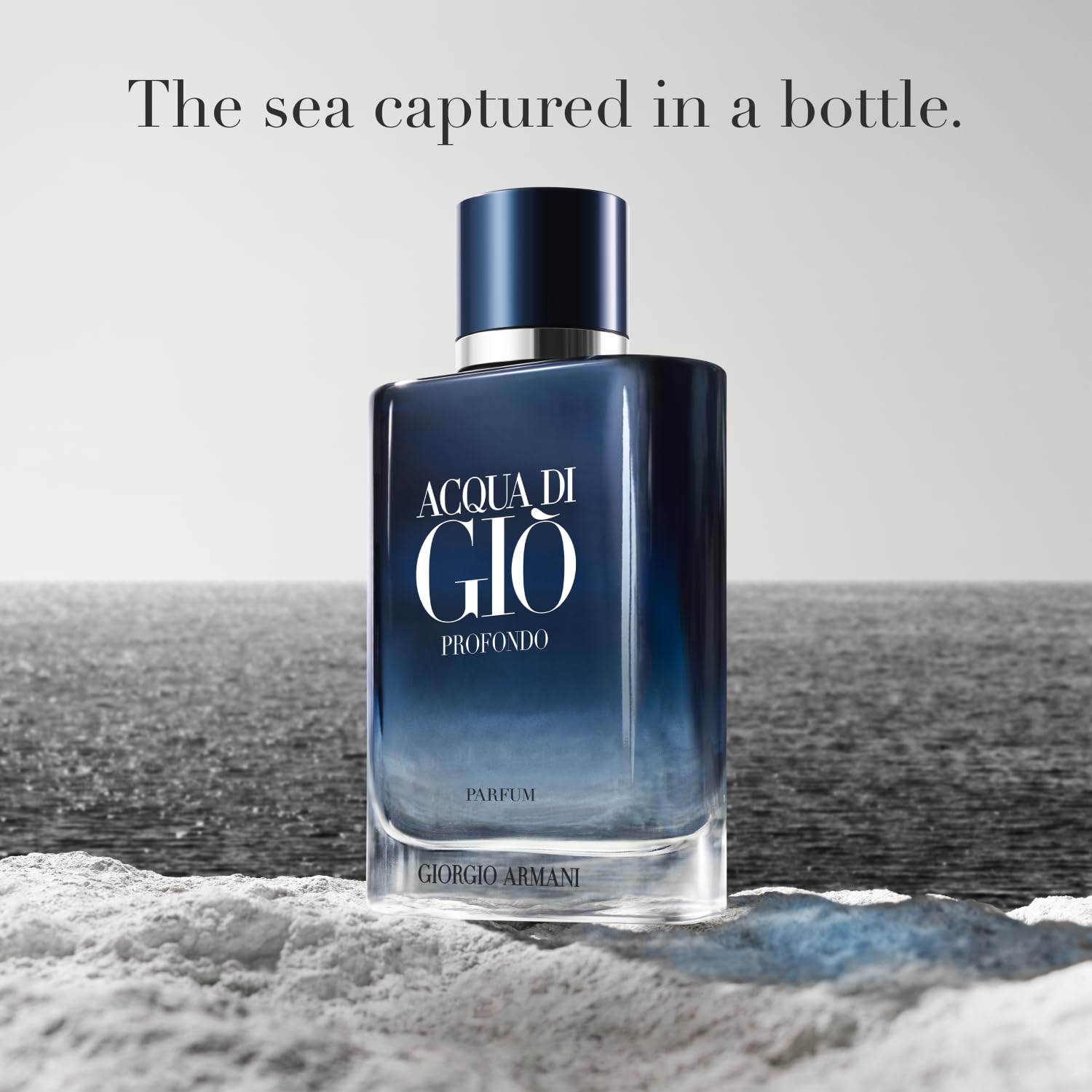Armani Beauty Acqua di Giò Profondo, tapón ergonómico para aplicar con precisión.