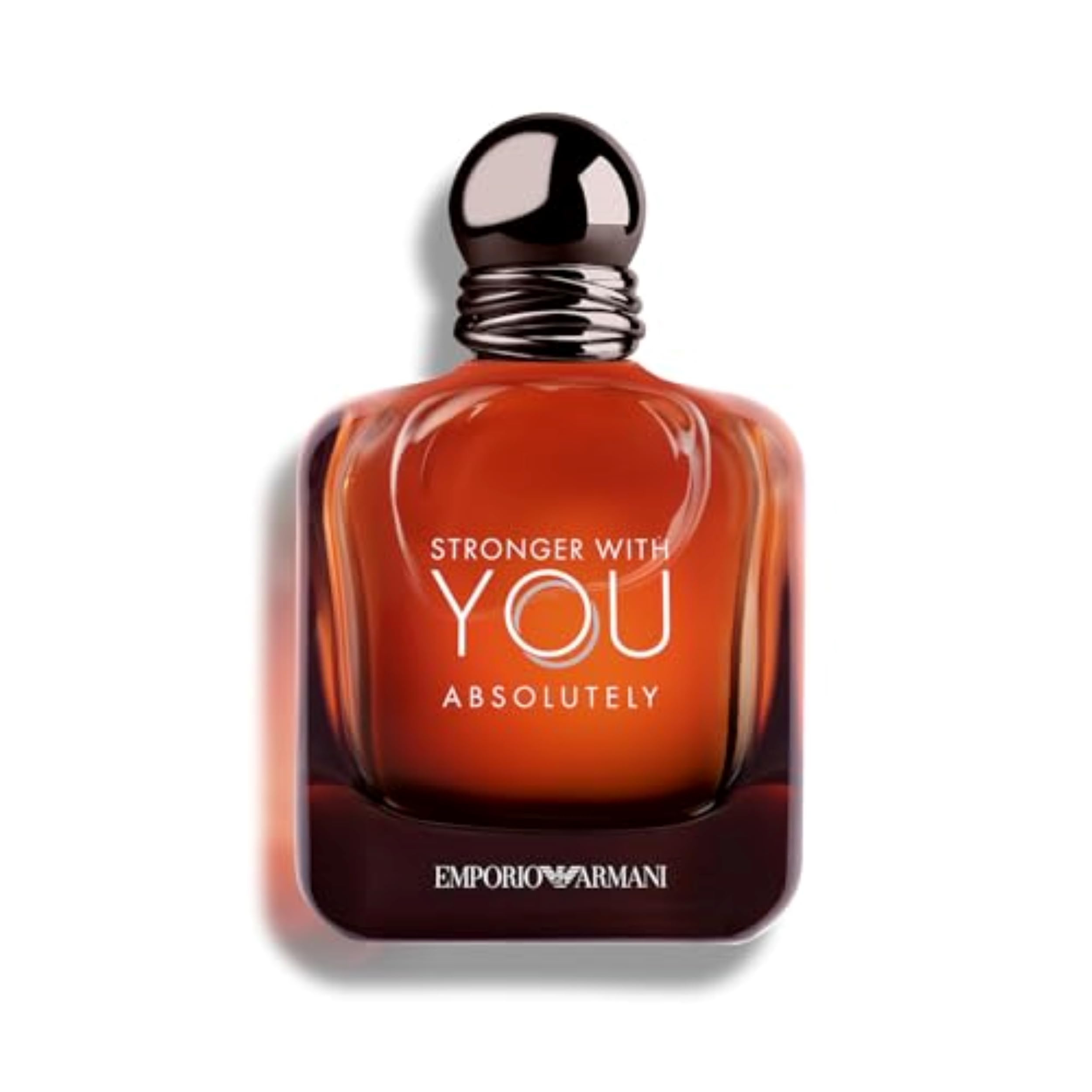 Armani Beauty Stronger With You Absolutely — botella fragancia, ideal para uso nocturno.