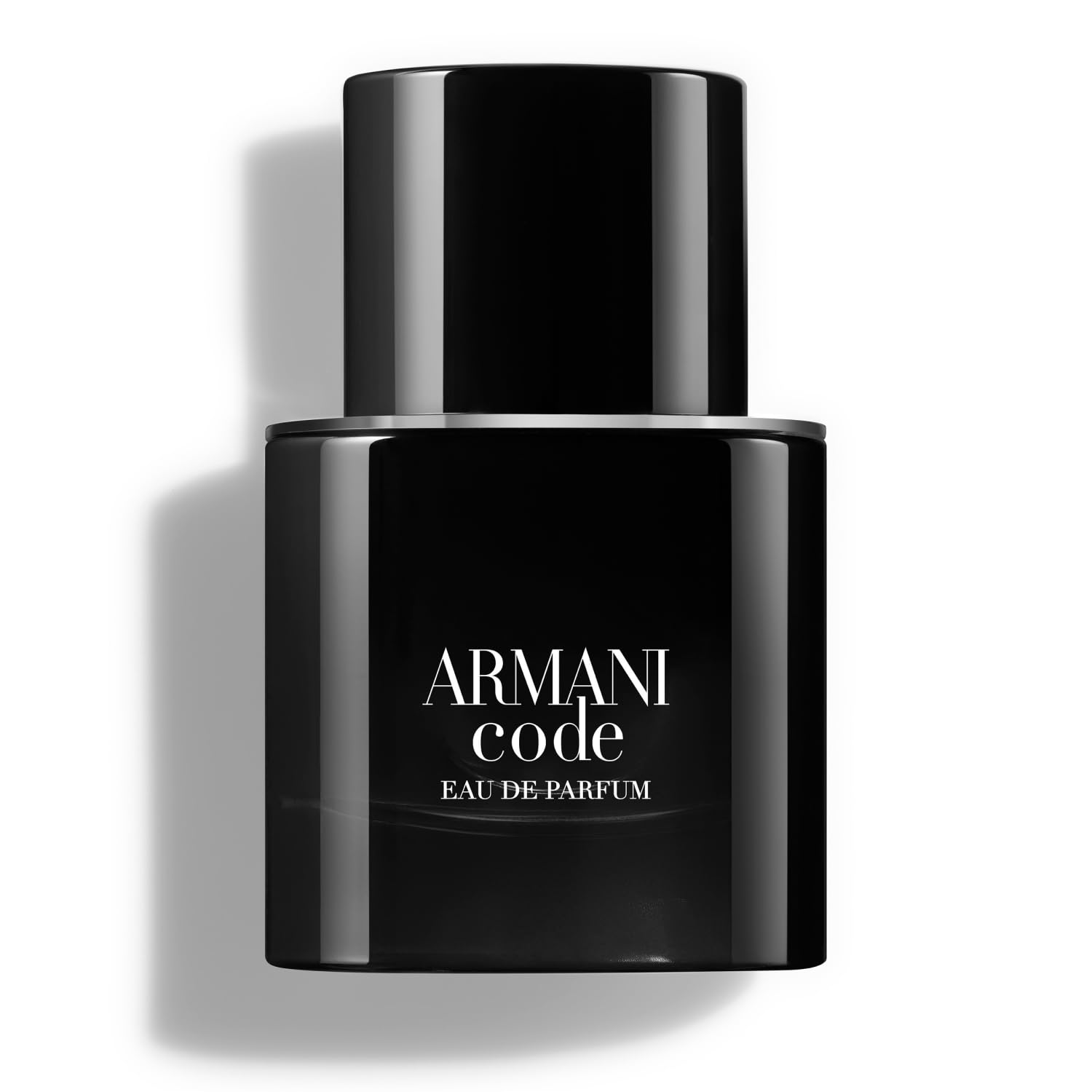 Armani Code Eau de Parfum: botella frontal, presencia elegante para ocasiones formales.