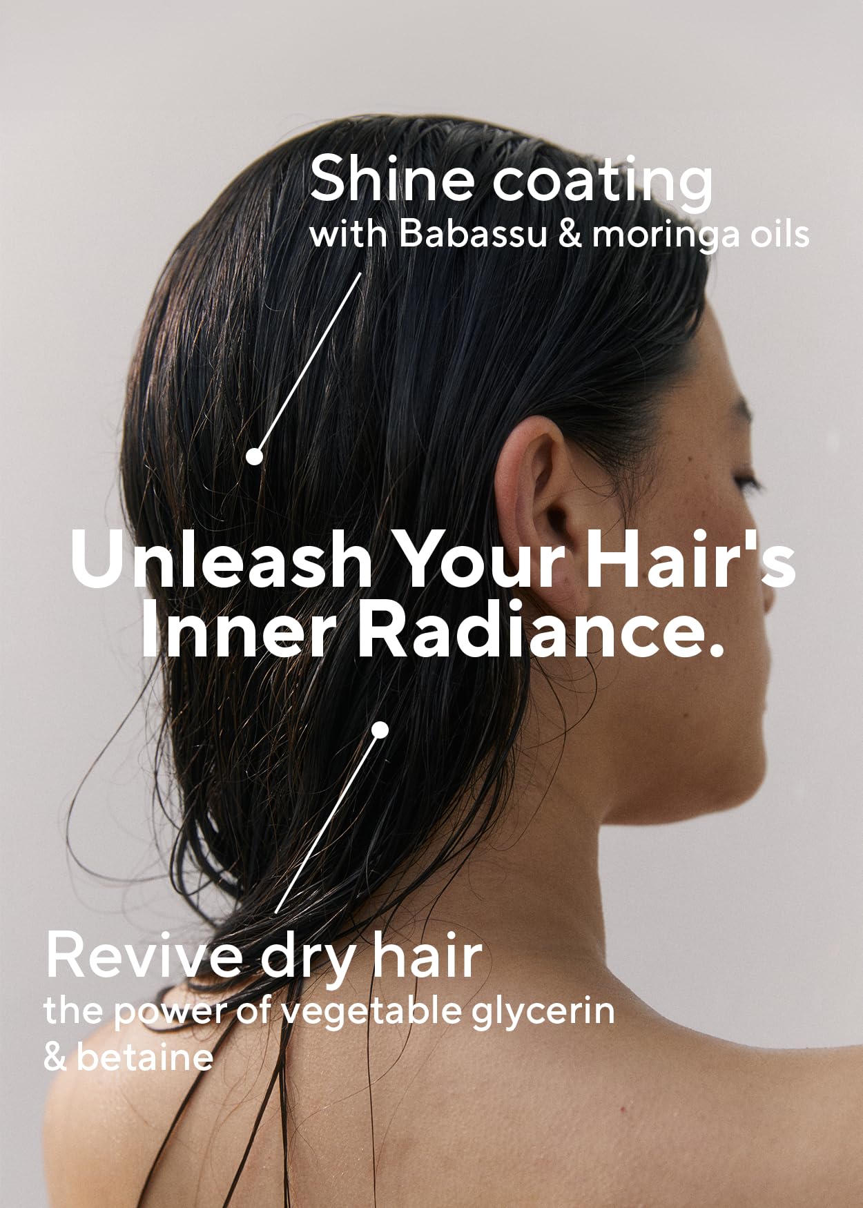AROMATICA cabello tras uso, brillo suave y aspecto saludable.