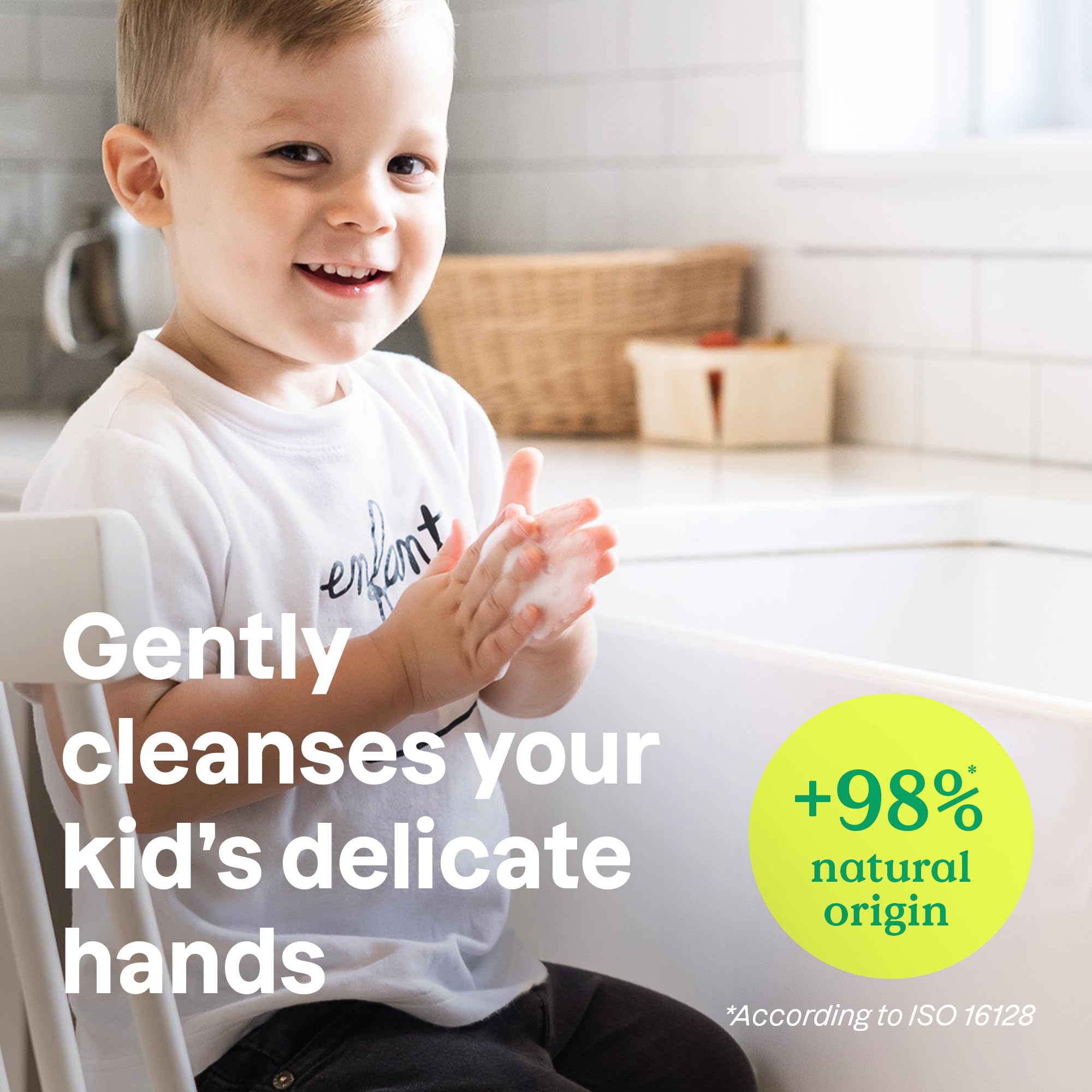 ATTITUDE jabon espumoso para niños, dispensador practico y aroma melon coco
