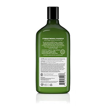 Detalle de la esencia de menta en el champú Avalon Organics para aroma revitalizante