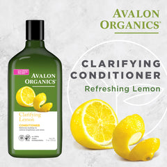 Aplicación del Acondicionador Clarificante de Limón Avalon Organics en cabello recién lavado