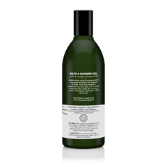 Etiqueta orgánica de Avalon Organics destaca formulación botánica.