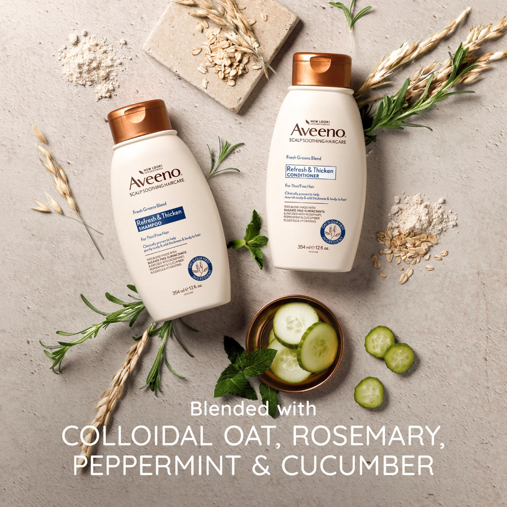 Aveeno Fresh Greens Blend Champú, espuma cremosa durante la aplicación