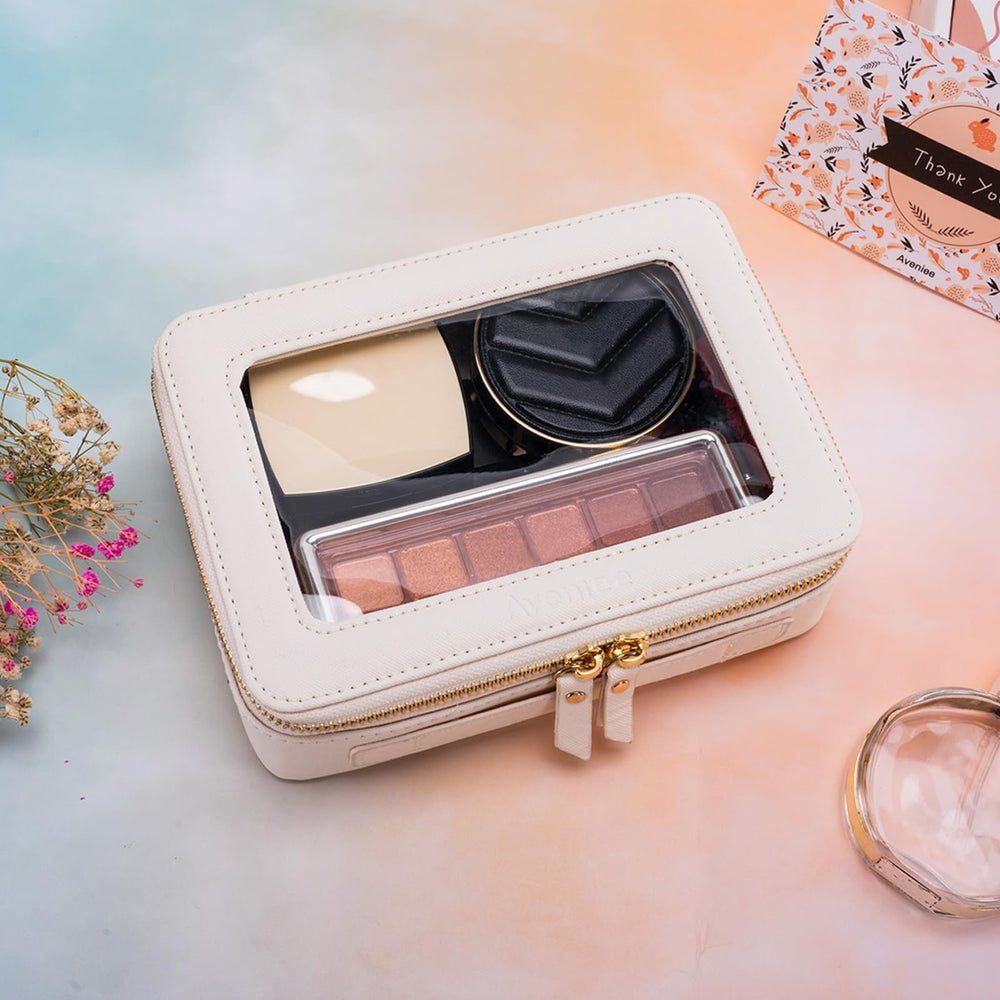 Regalo ideal de Aveniee: estuche blanco para ella.