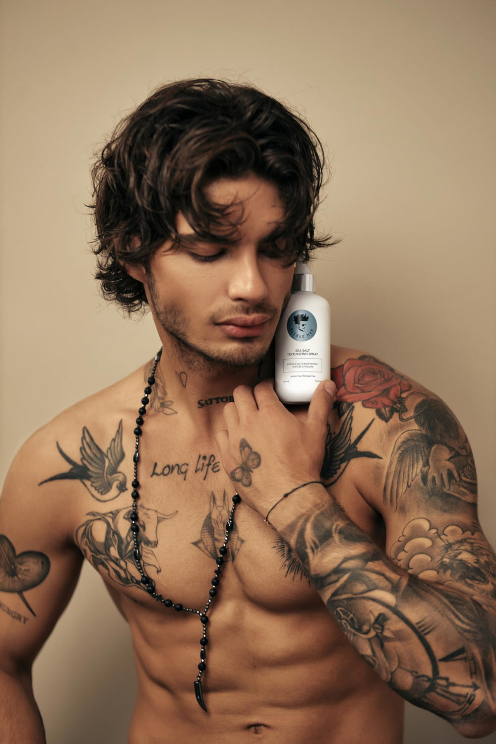 Avenue Man algas marinas extractos, ingrediente clave para fortalecimiento y brillo.