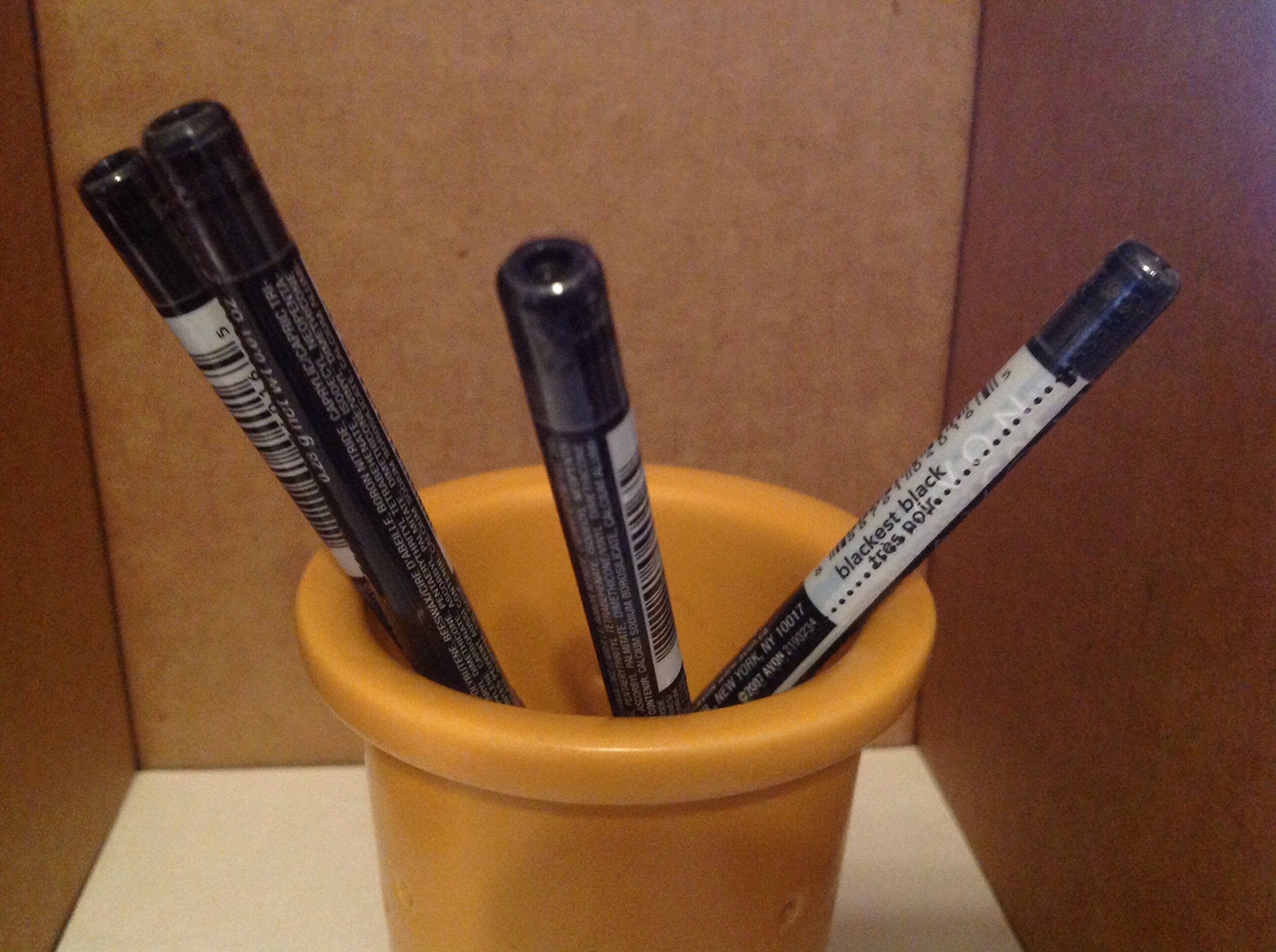 Delineador AVON Glimmersticks negro azabache crema para definición de ojos
