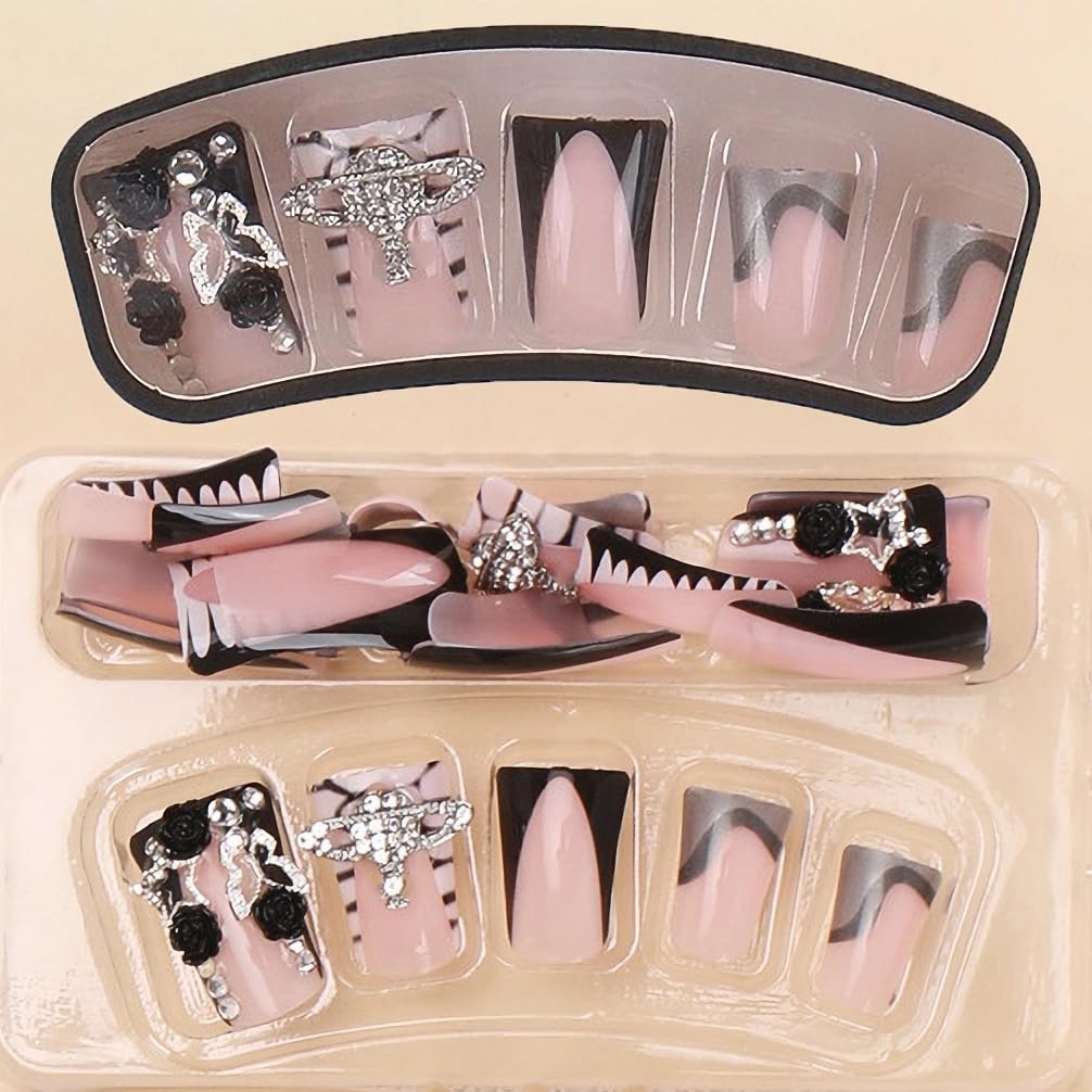 BABALAL diseño punk goth para uñas negras con estilo