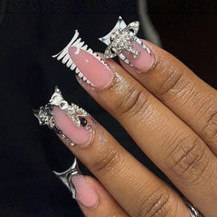 BABALAL uñas presionadas negras con Frances y charms rosa para fiestas