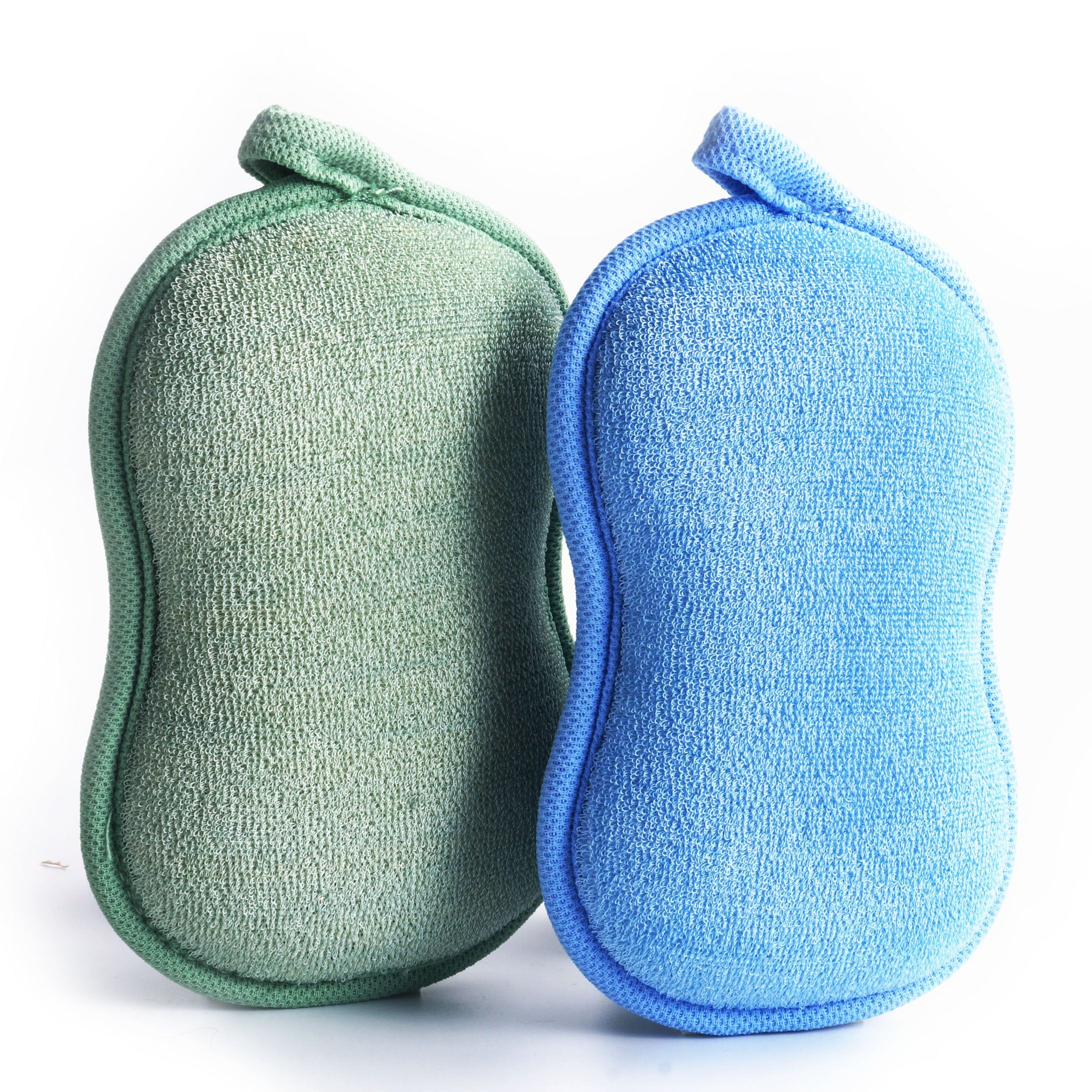 Esponja BabaMate para bebé con doble capa verde y azul, suave y duradera.