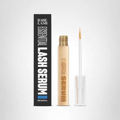 Cejas definidas y sutiles con Babe Lash Serum
