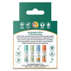 Bálsamo Badger sabor Mandarina ofrece aroma refrescante y hidratación diaria.