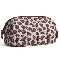 BAGSMART bolsa maquillaje apertura amplia para acceso rápido.